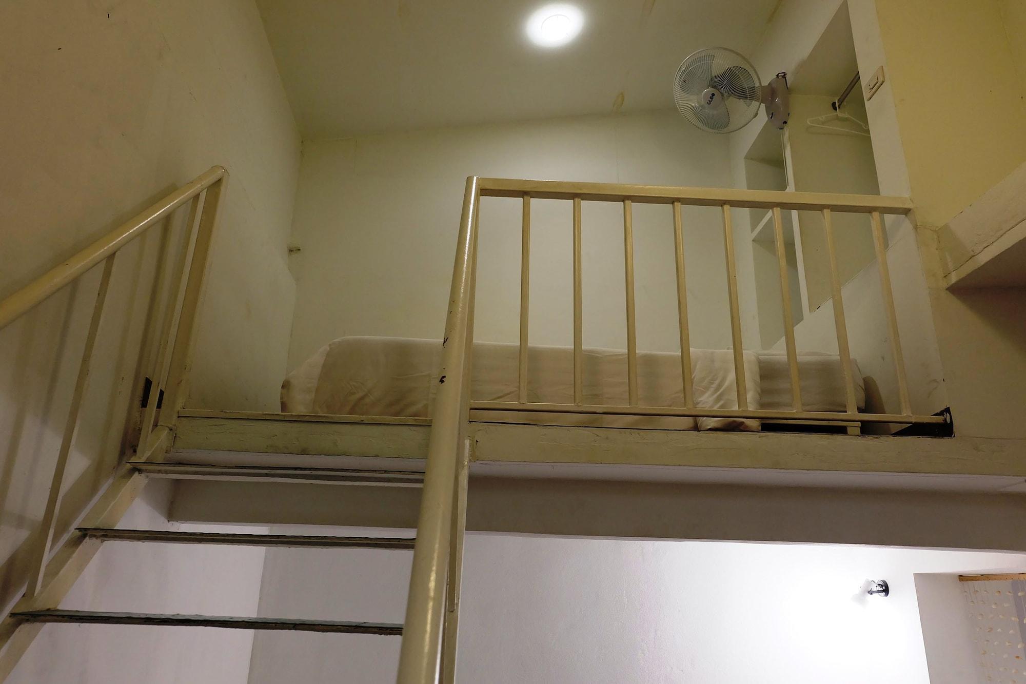 Take A Nap Hostel Bangkok Buitenkant foto