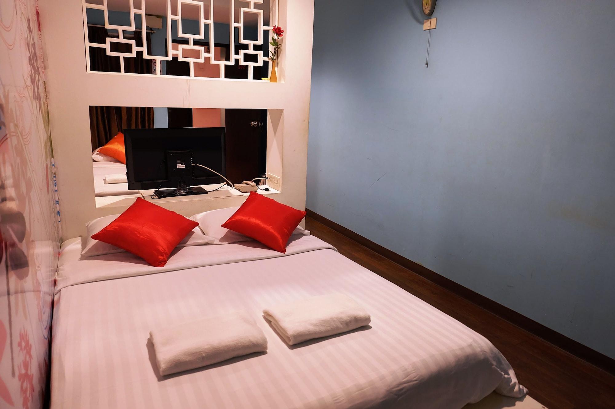 Take A Nap Hostel Bangkok Buitenkant foto