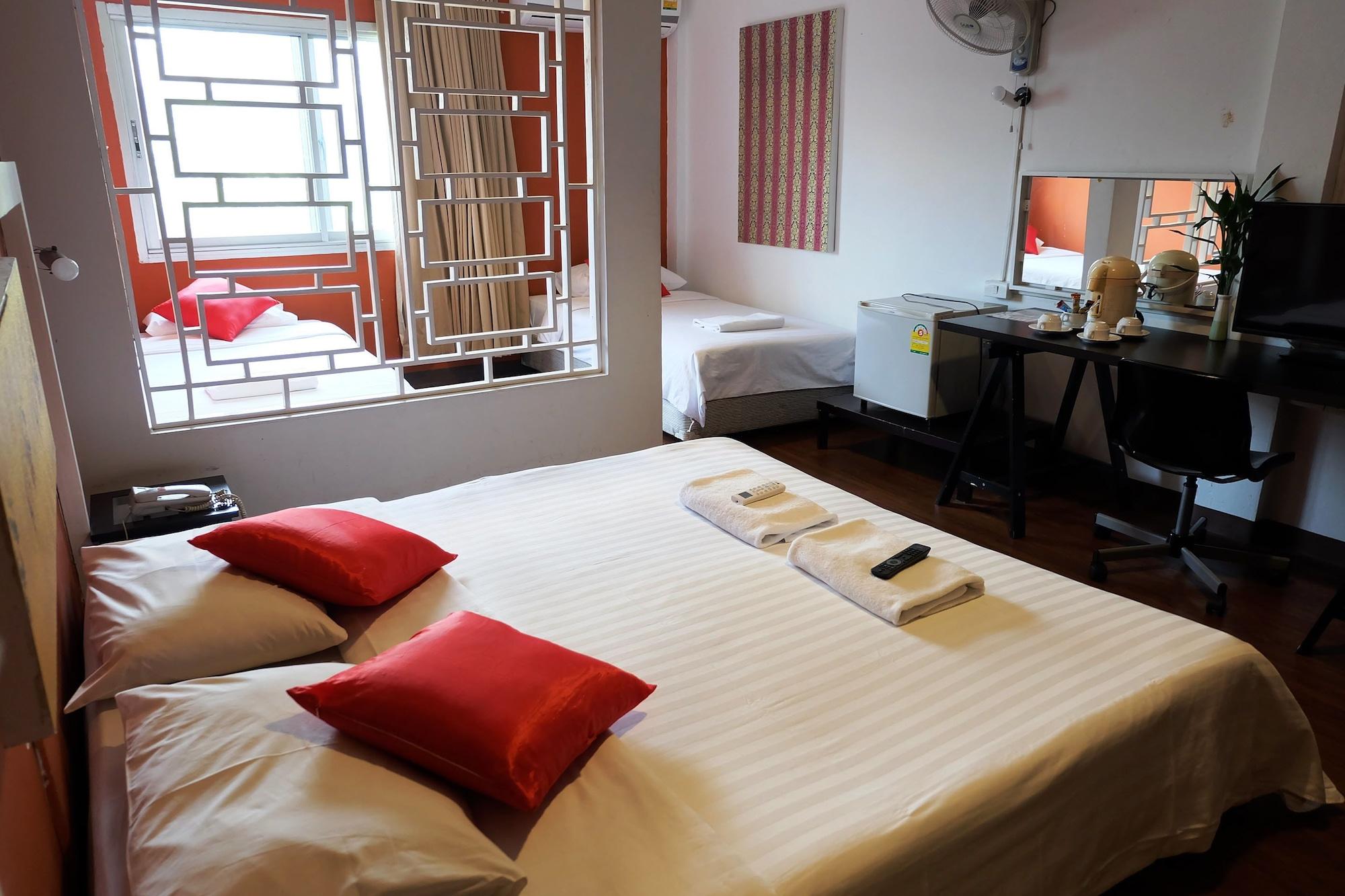 Take A Nap Hostel Bangkok Buitenkant foto