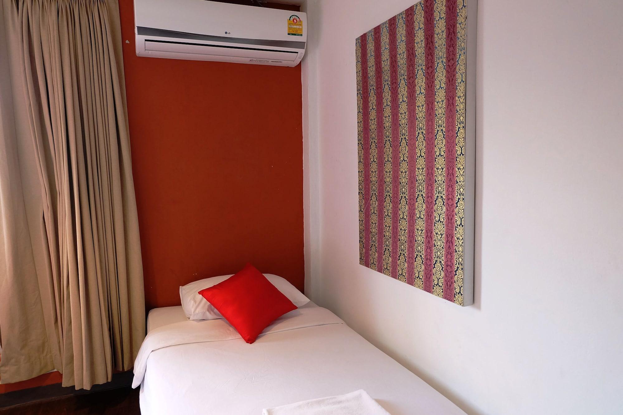 Take A Nap Hostel Bangkok Buitenkant foto
