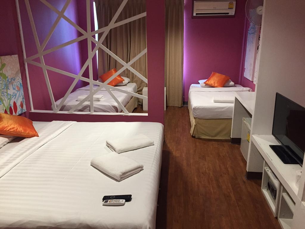 Take A Nap Hostel Bangkok Buitenkant foto
